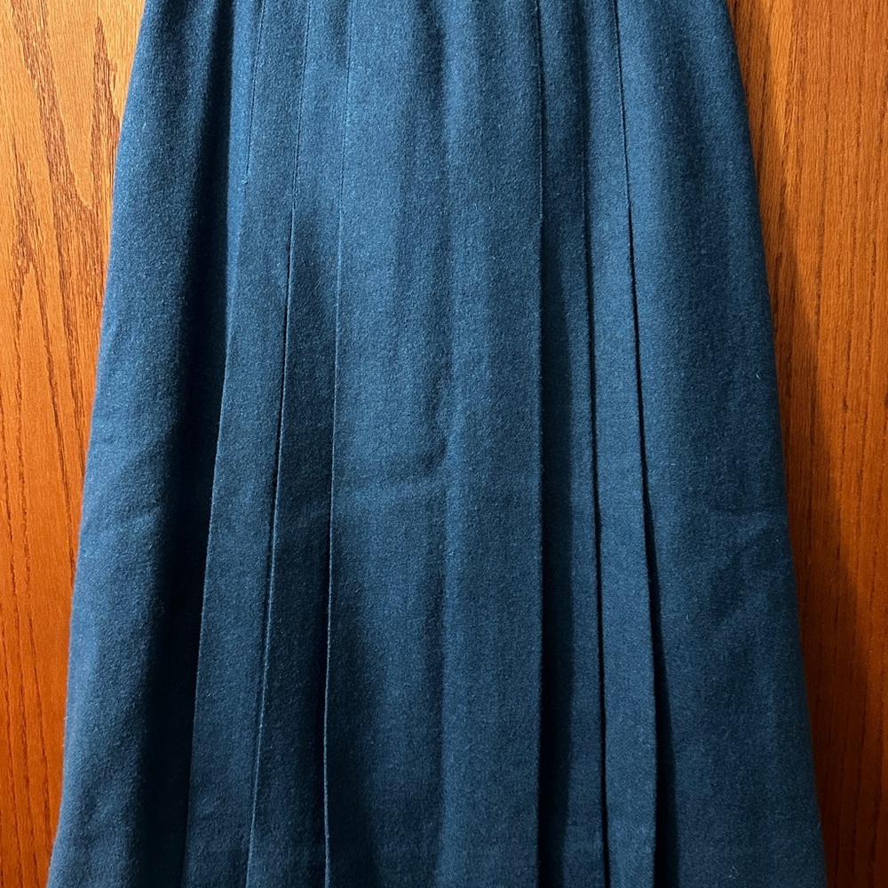The Villager 100% Wool A-Line Skirt 14